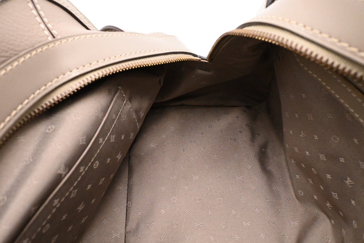 Louis Vuitton Le Radieux in Verone Suhali Leather