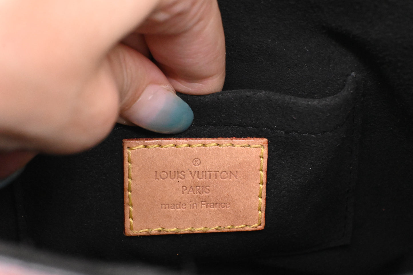 Louis Vuitton Duffle Bag in Monogram Canvas
