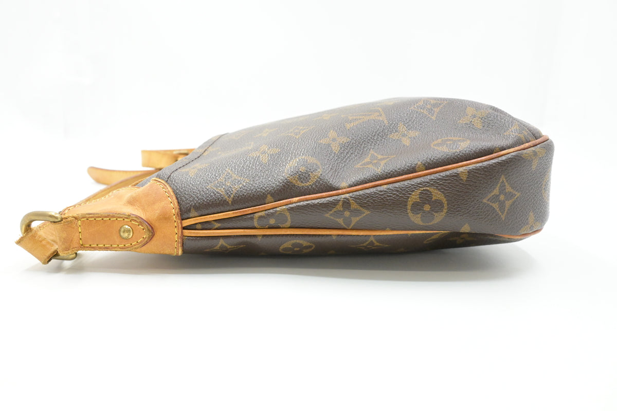 Louis Vuitton Odeon PM in Monogram Canvas