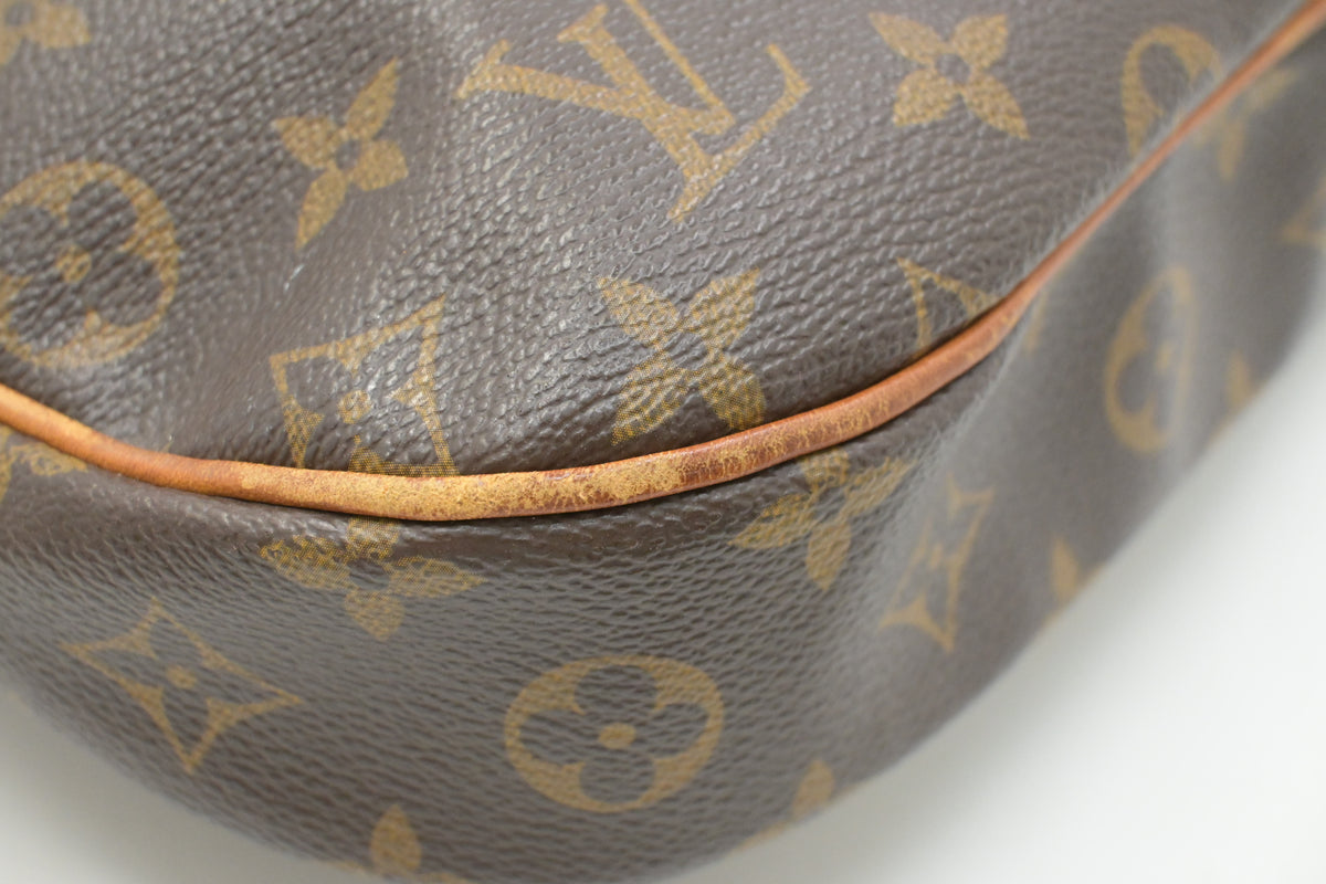 Louis Vuitton Odeon PM in Monogram Canvas