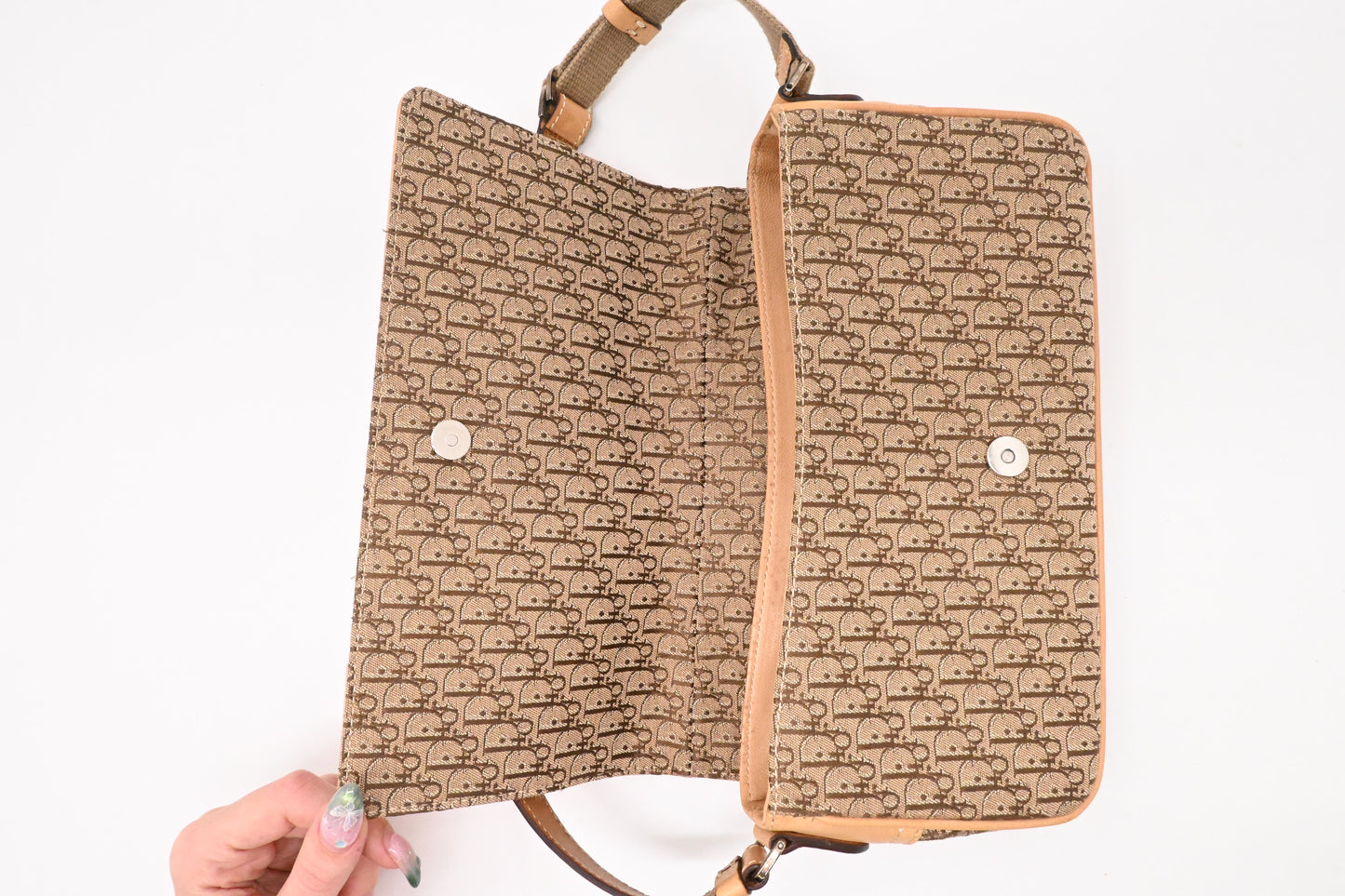 Dior Street Chic Shoulder Bag in Beige Leather