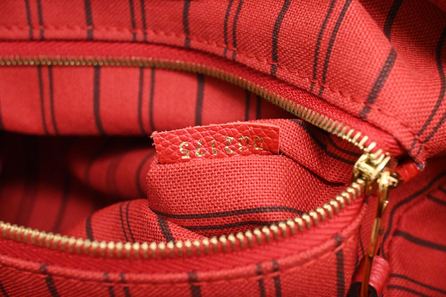 Louis Vuitton Speedy 25 Bandouliere in Red Empreinte Leather