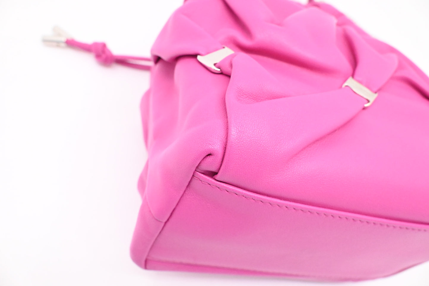 Ferragamo Small Bucket Bag in Fuchsia Leather