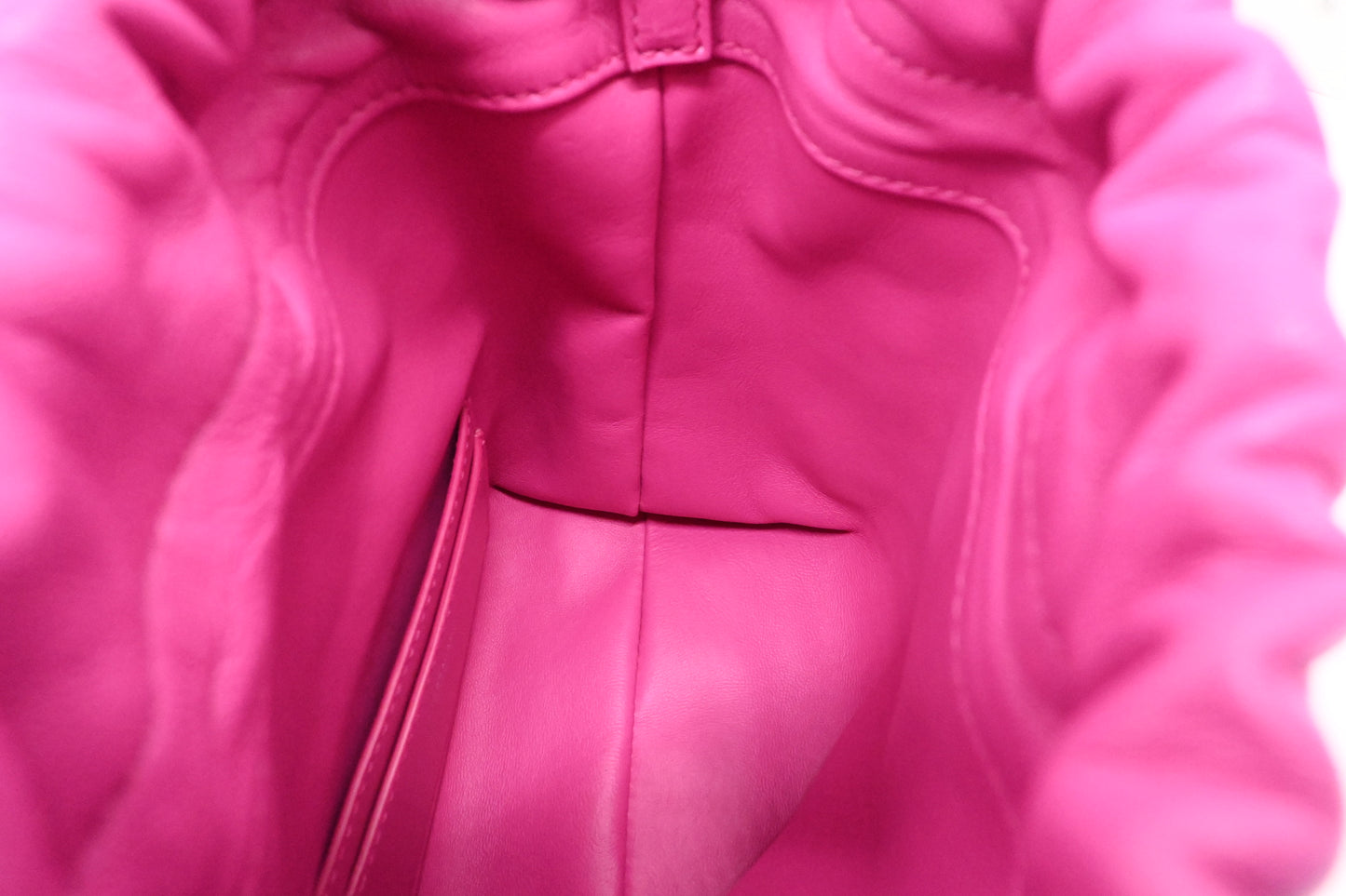 Ferragamo Small Bucket Bag in Fuchsia Leather