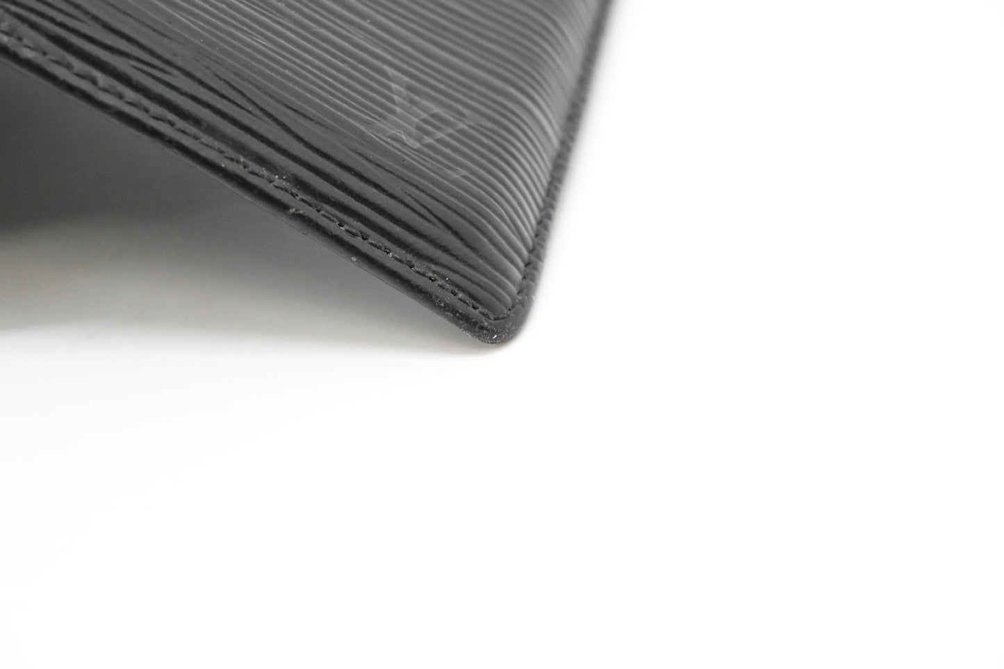 Louis Vuitton Card Case in Black Epi Leather