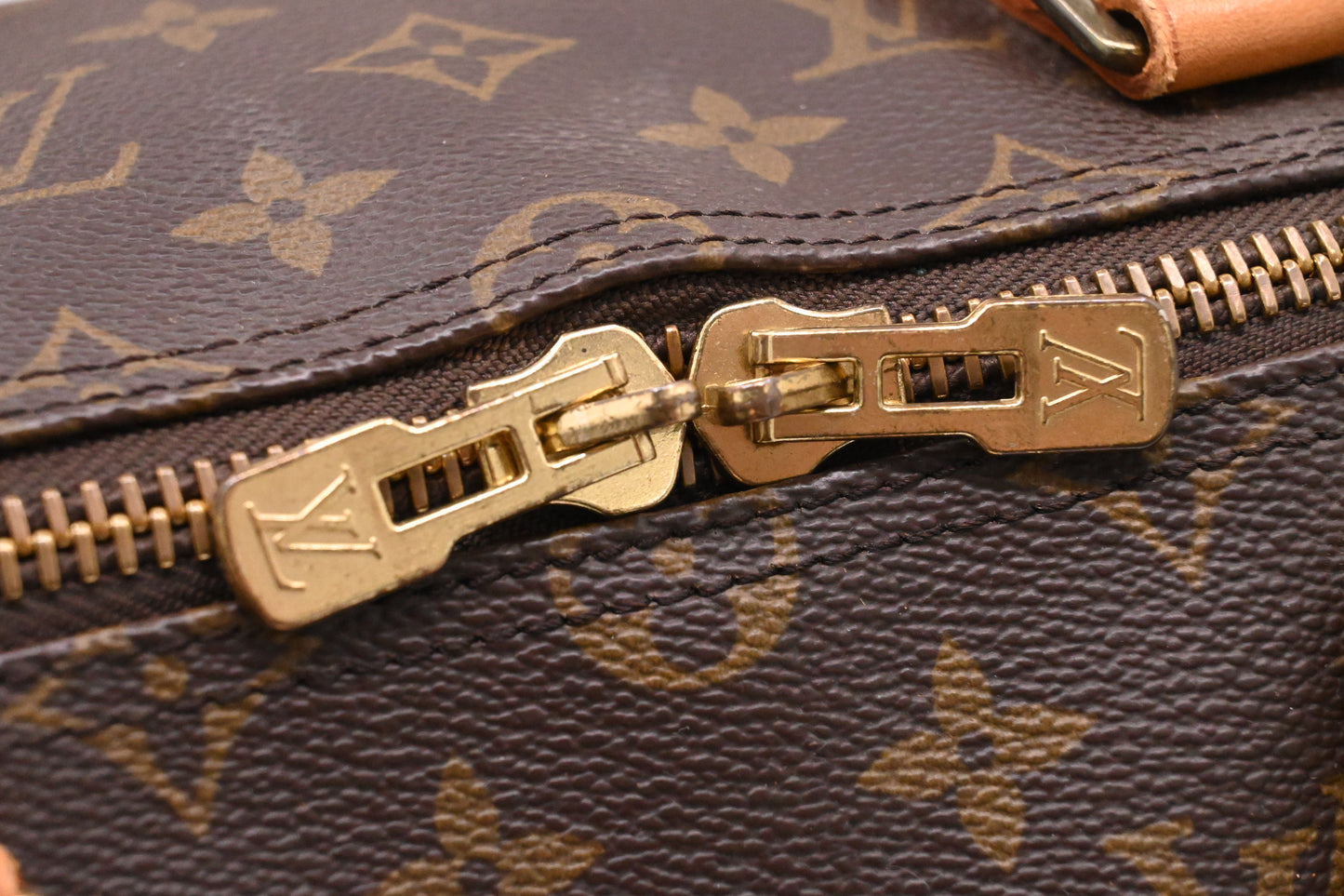Louis Vuitton Keepall 50 Bandouliere in Monogram Canvas