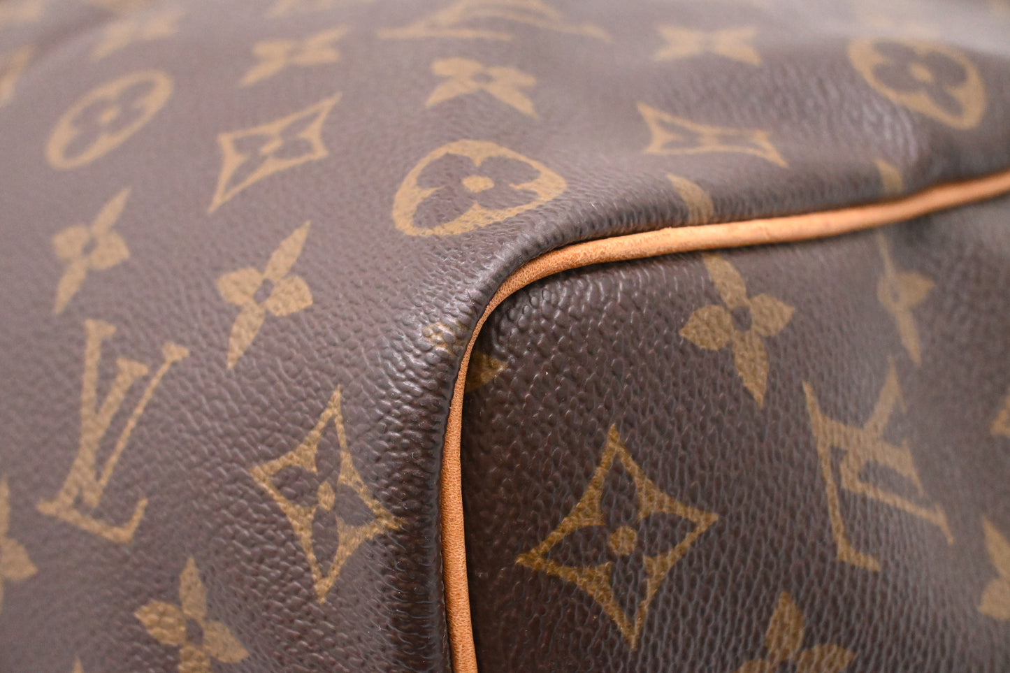 Louis Vuitton Keepall 50 Bandouliere in Monogram Canvas