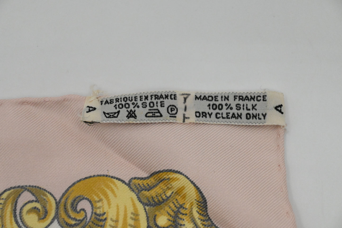Hermes 'Ludovicus Magnus' Carre 90 in Pink Silk