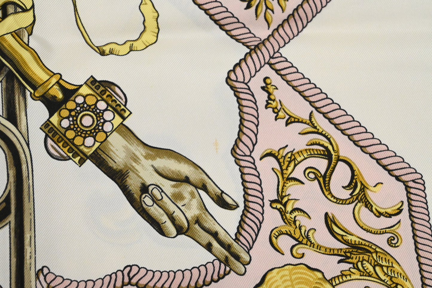 Hermes 'Ludovicus Magnus' Carre 90 in Pink Silk