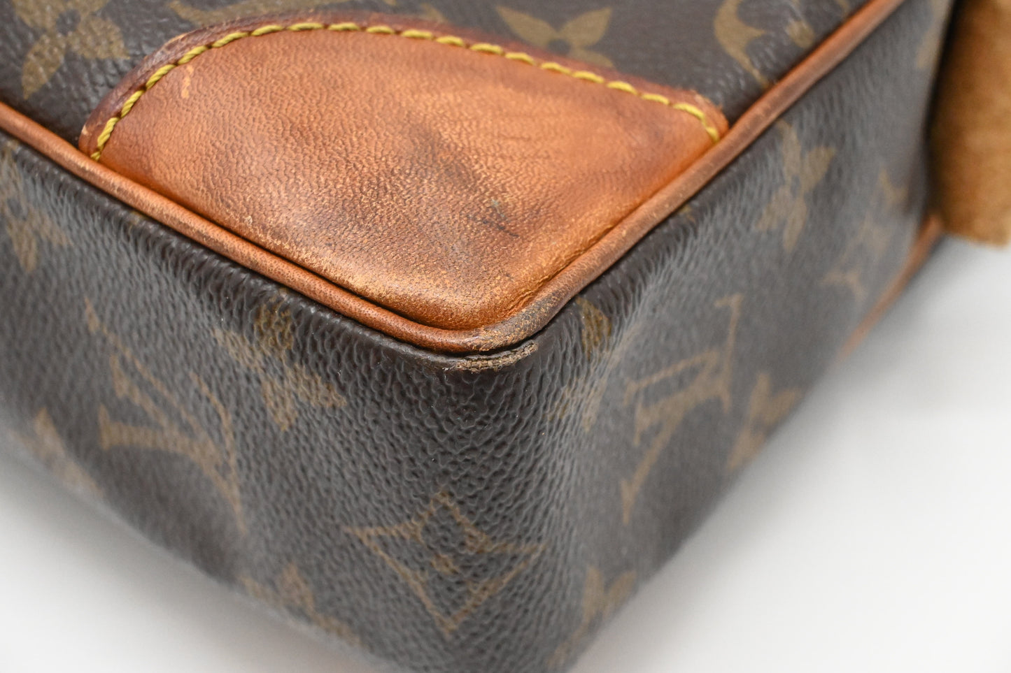Louis Vuitton Porte Document Voyage in Monogram Canvas