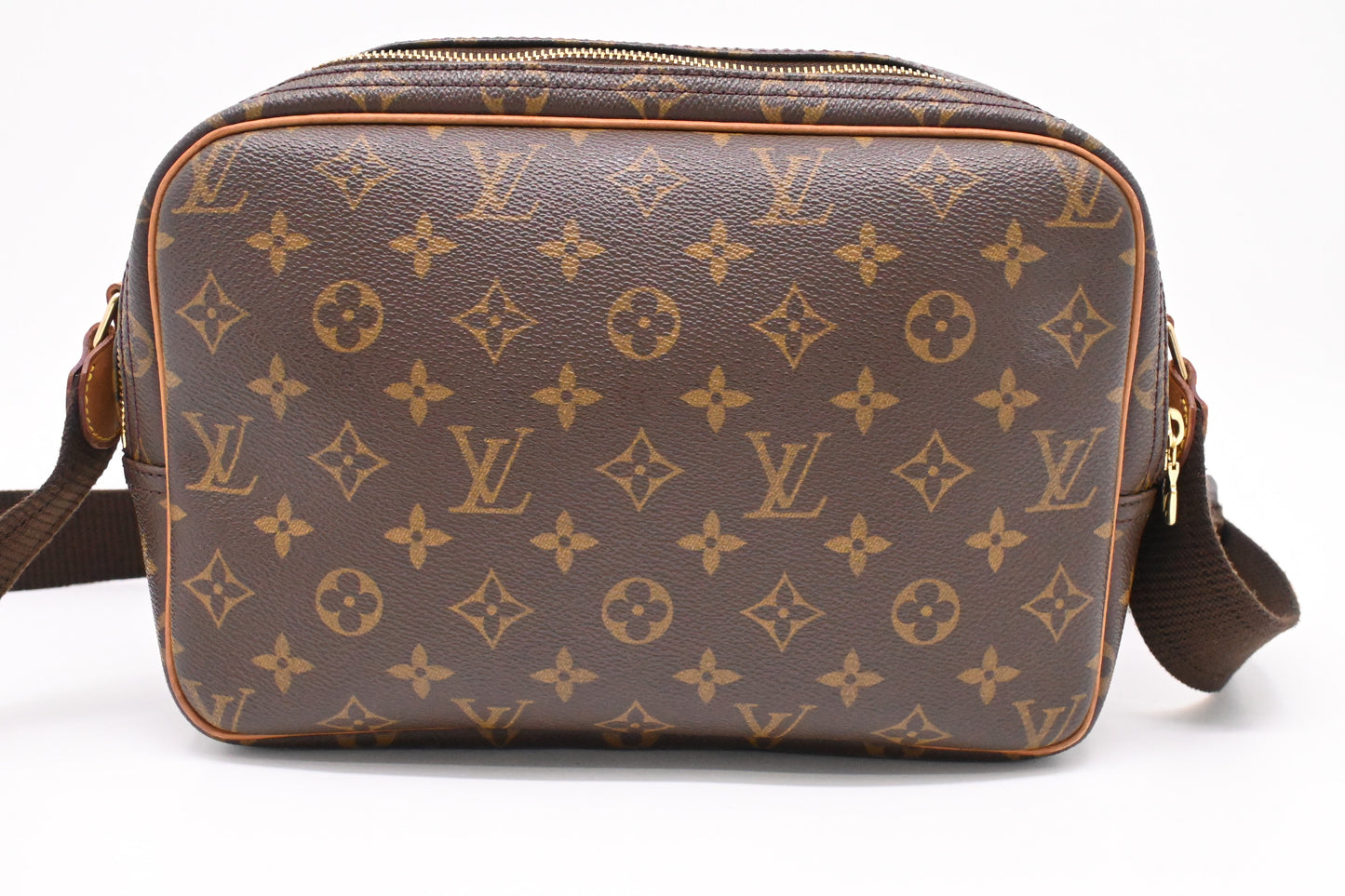 Louis Vuitton Reporter PM in Monogram Canvas