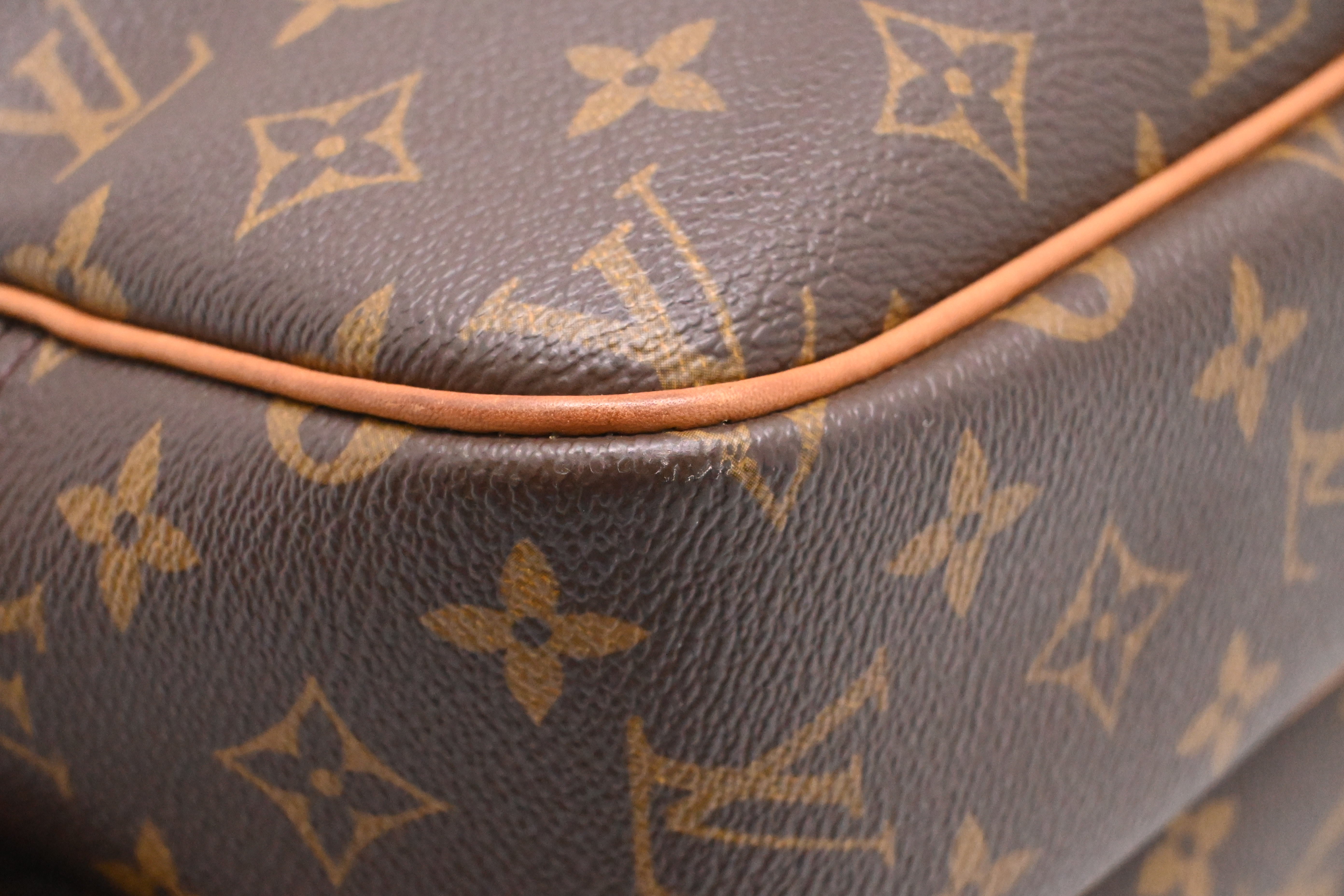 Louis Vuitton Reporter PM in Monogram Canvas – Weekly Lux Drop