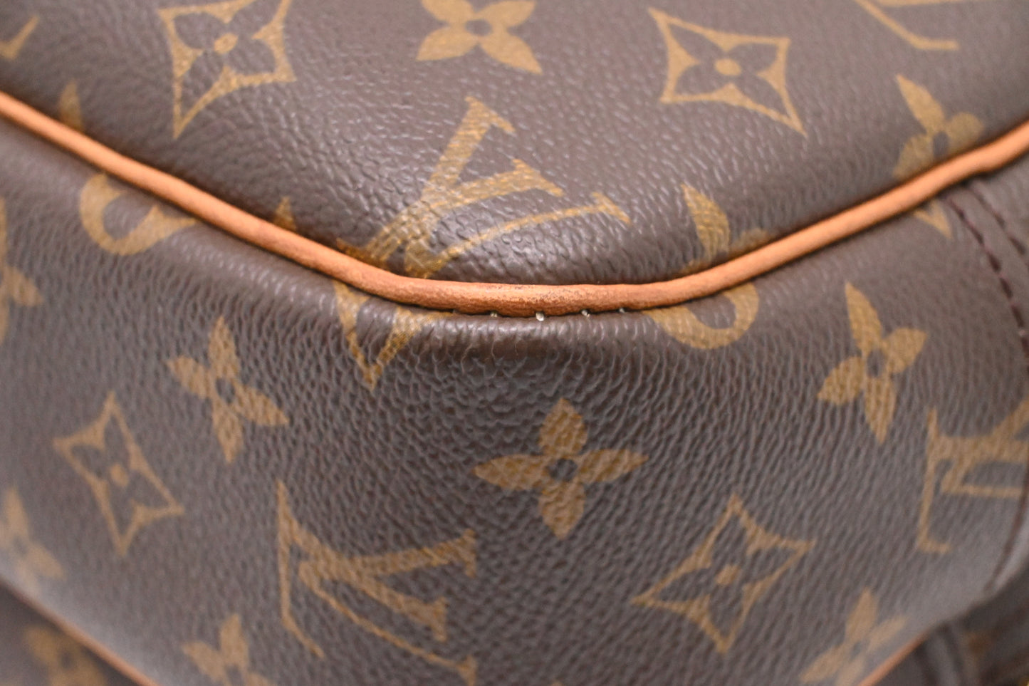 Louis Vuitton Reporter PM in Monogram Canvas