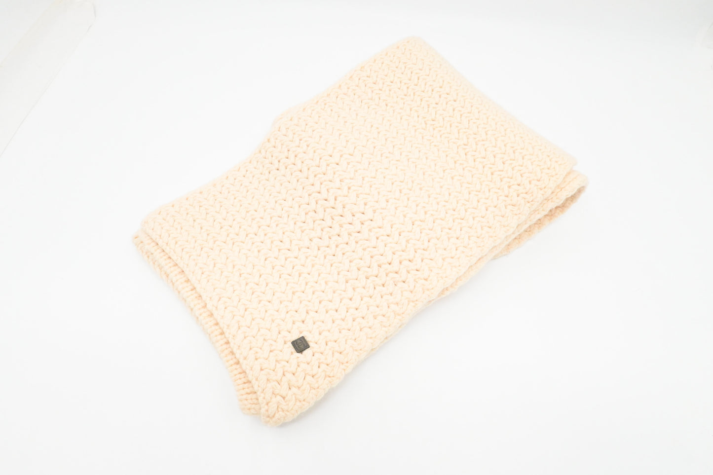 Chanel Scarf in Beige Cashmere