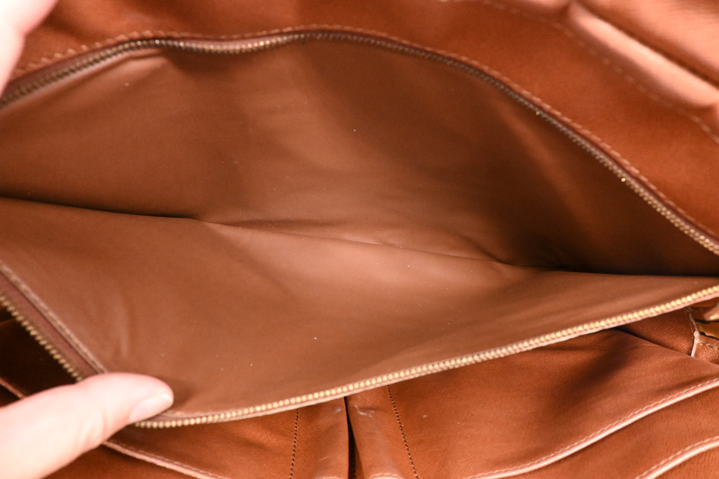Louis Vuitton Porte Document Voyage in Monogram Canvas