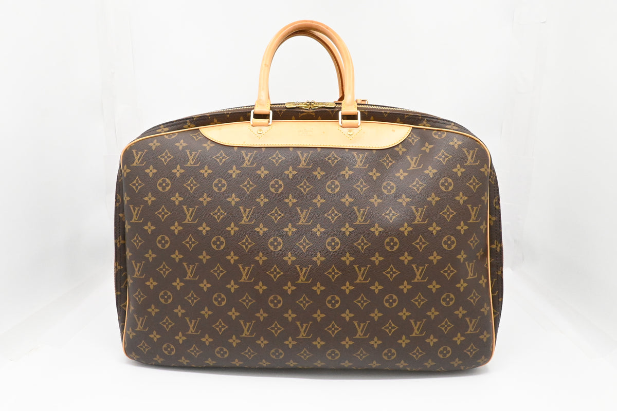 Louis Vuitton Alize 3 Pouches in Monogram Canvas