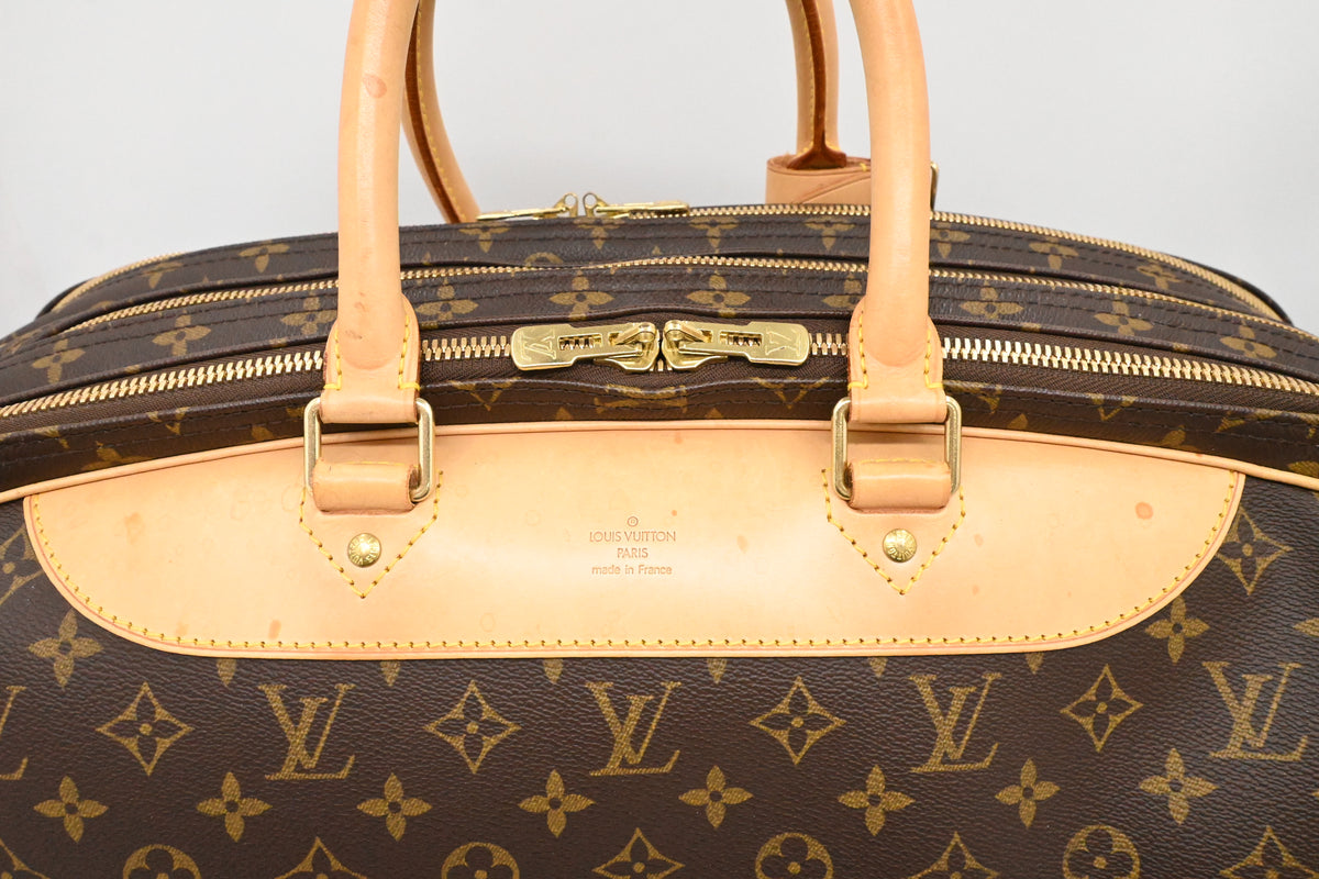 Louis Vuitton Alize 3 Pouches in Monogram Canvas