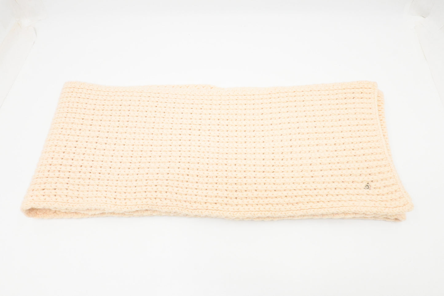 Chanel Scarf in Beige Cashmere