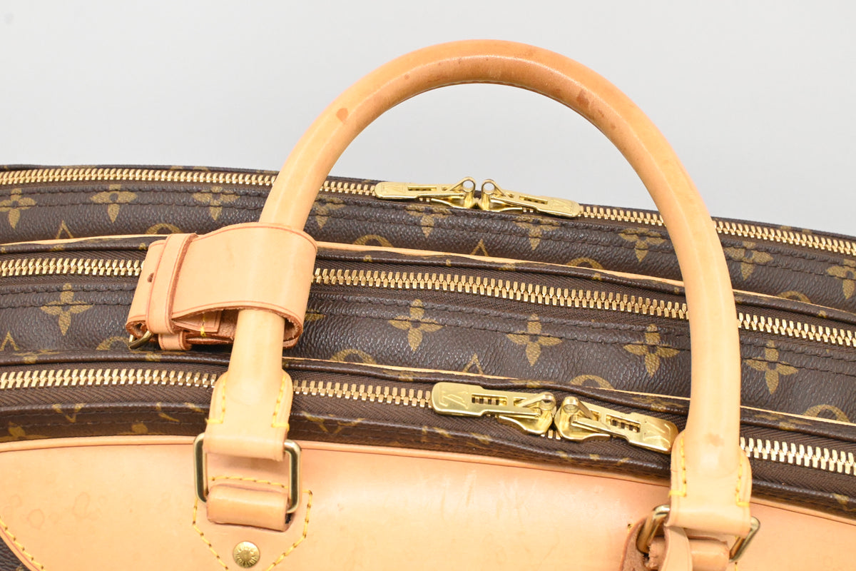 Louis Vuitton Alize 3 Pouches in Monogram Canvas