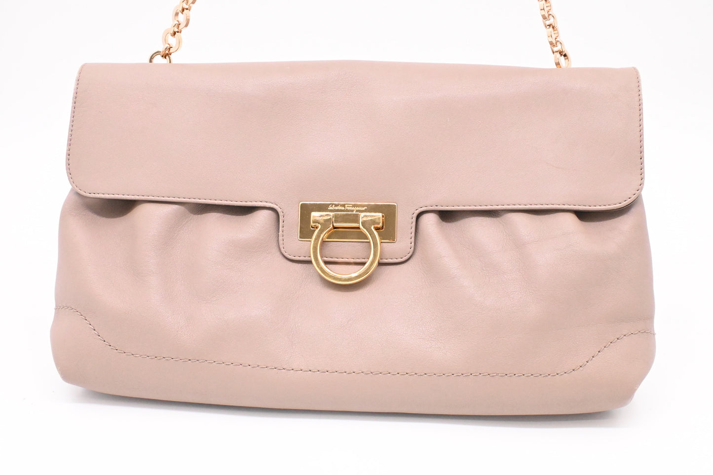 Ferragamo Shoulder in Greige Leather