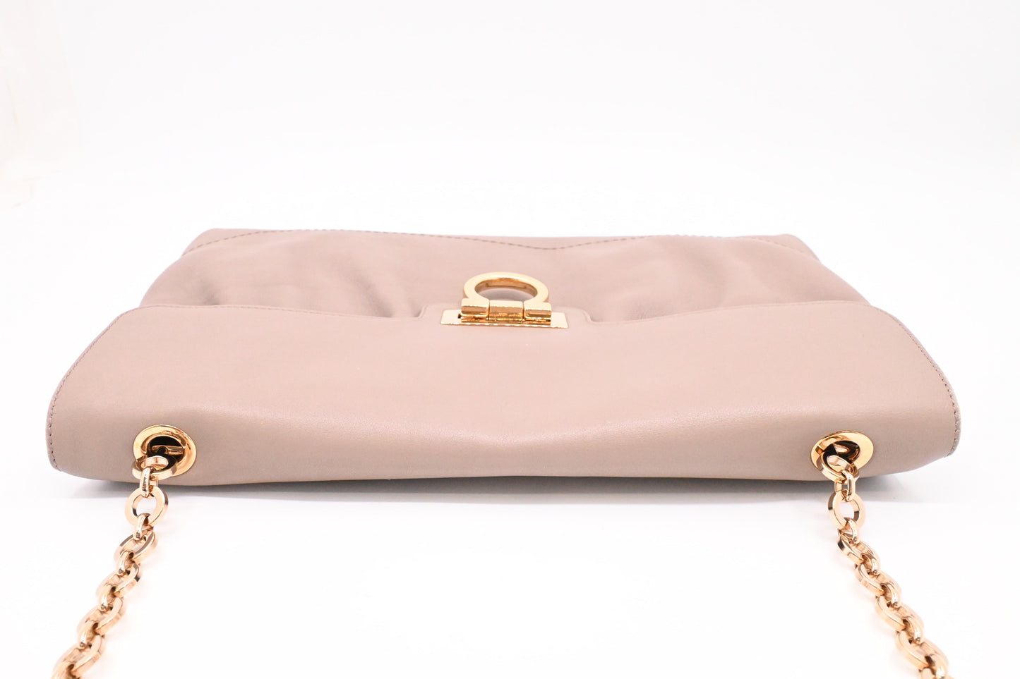 Ferragamo Shoulder in Greige Leather