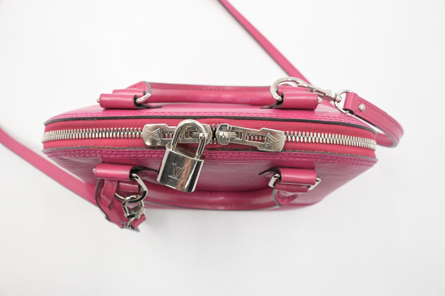 Louis Vuitton Alma BB in Pink Epi Leather