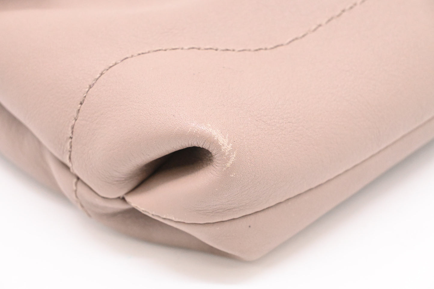 Ferragamo Shoulder in Greige Leather