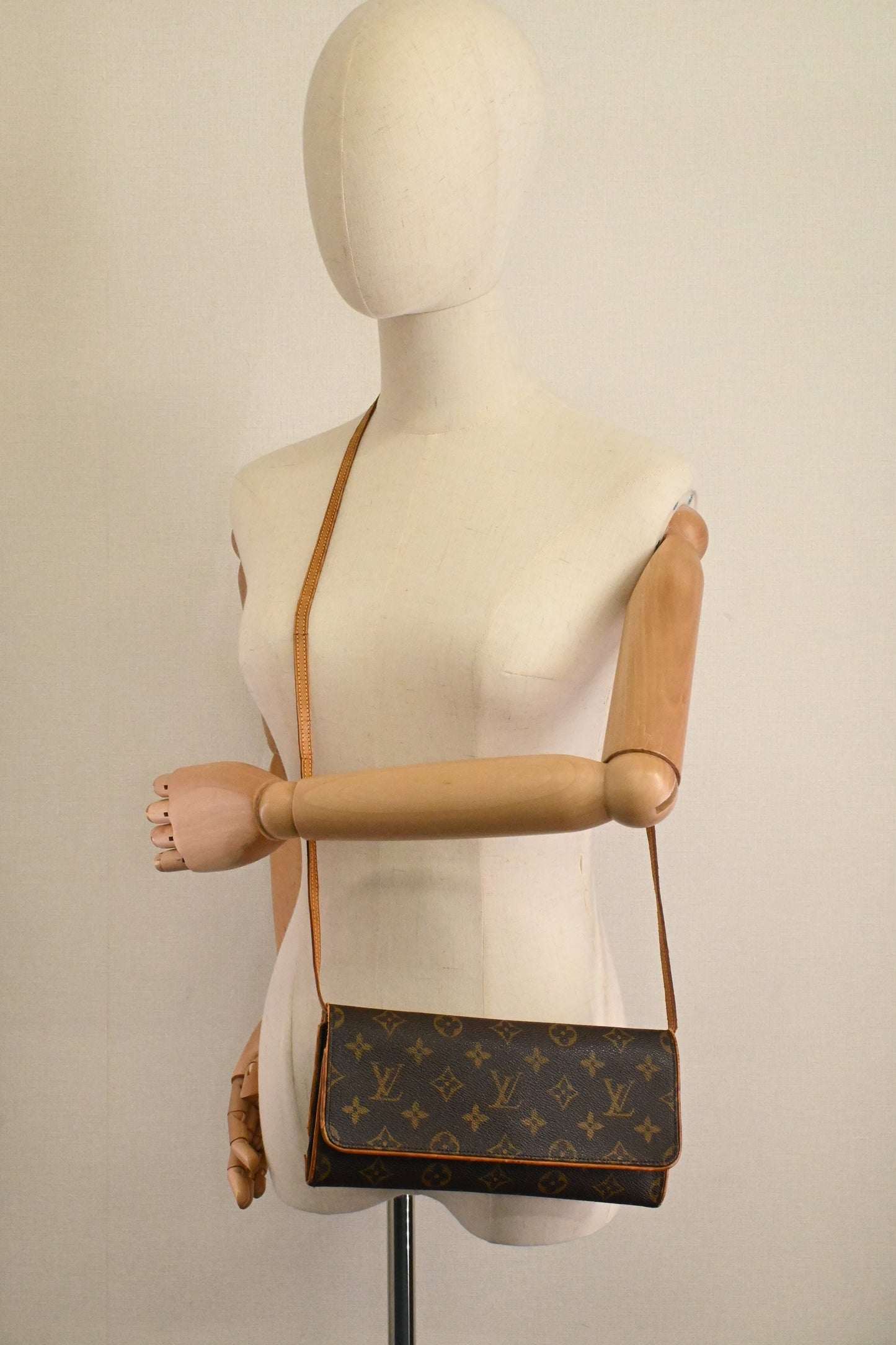 Louis Vuitton Pochette Twin GM in Monogram Canvas