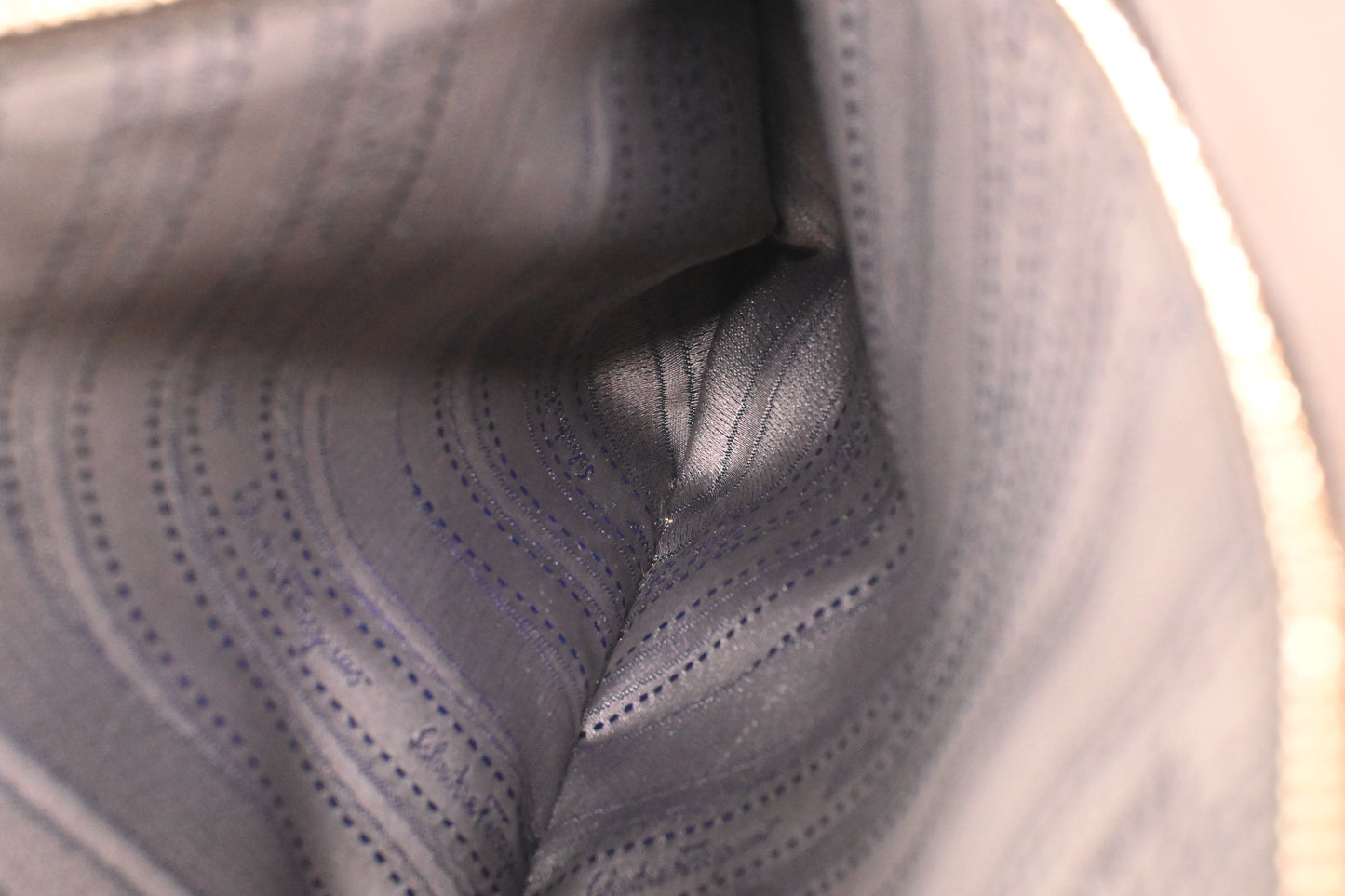 Ferragamo Shoulder in Greige Leather