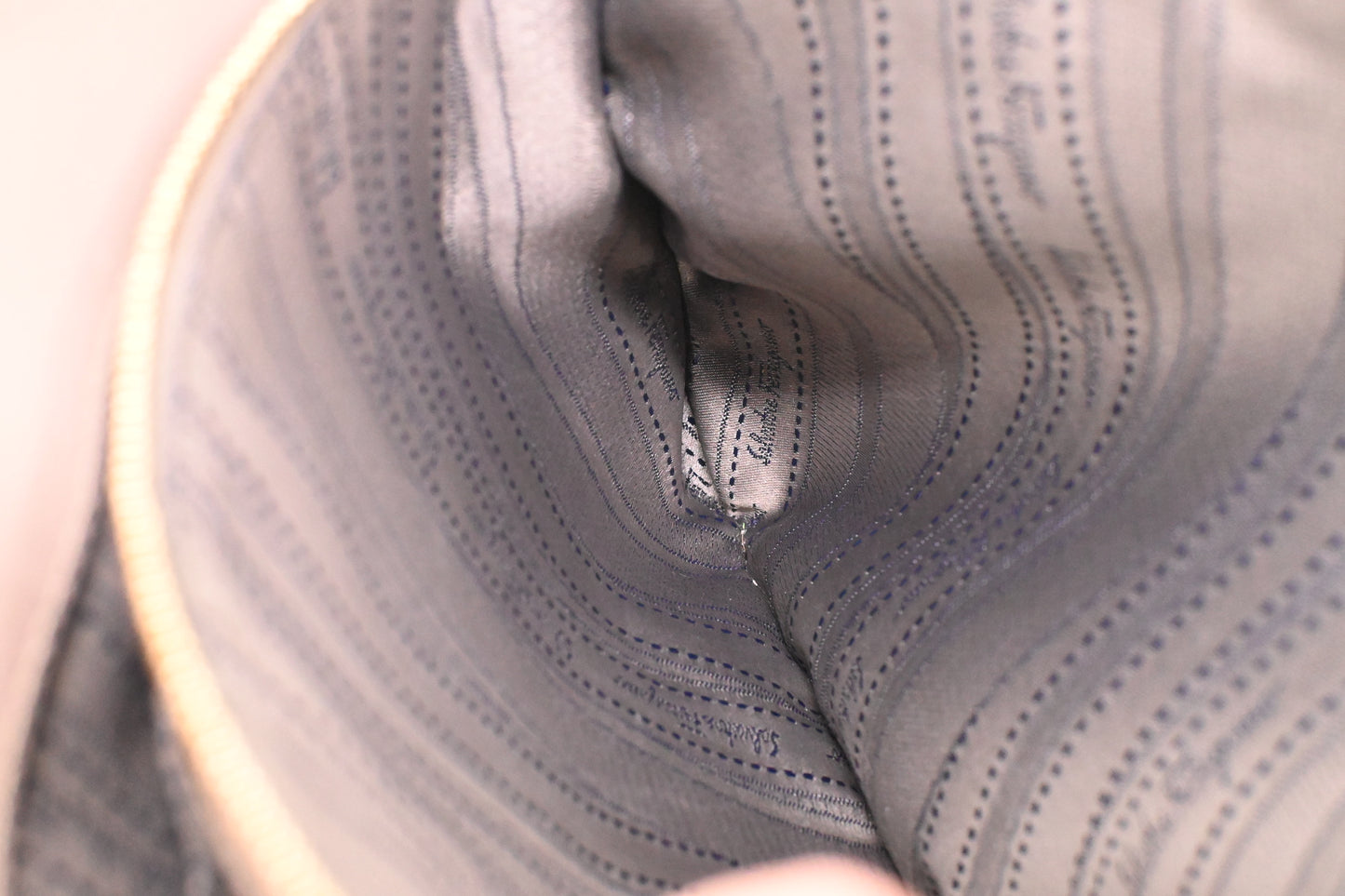 Ferragamo Shoulder in Greige Leather