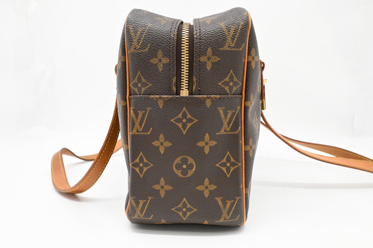 Louis Vuitton Cite GM in Monogram Canvas