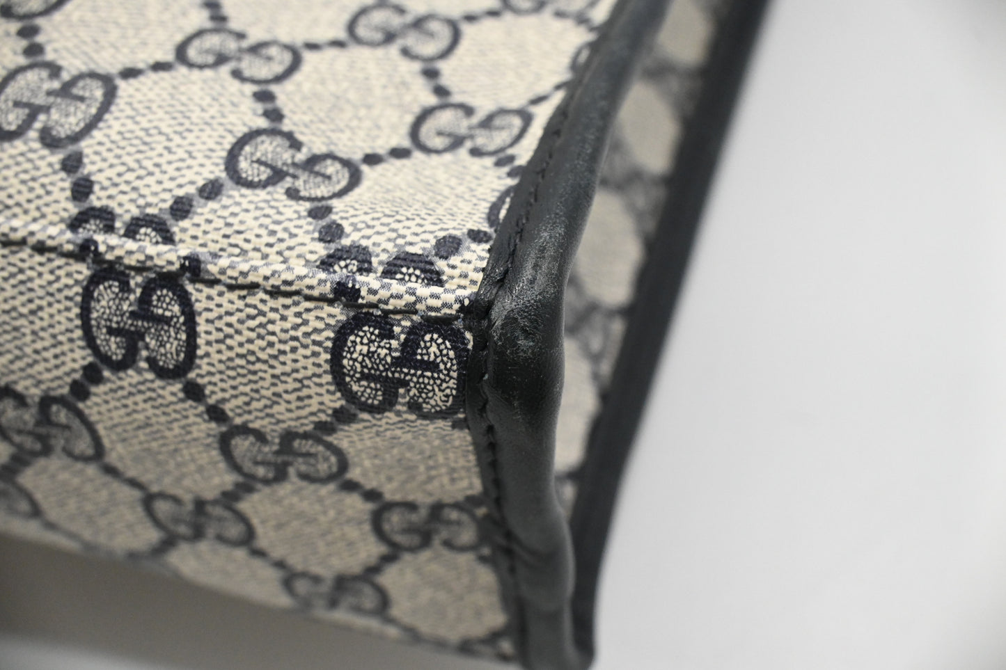 Gucci Sherry Tote in Navy Blue GG Supreme Canvas