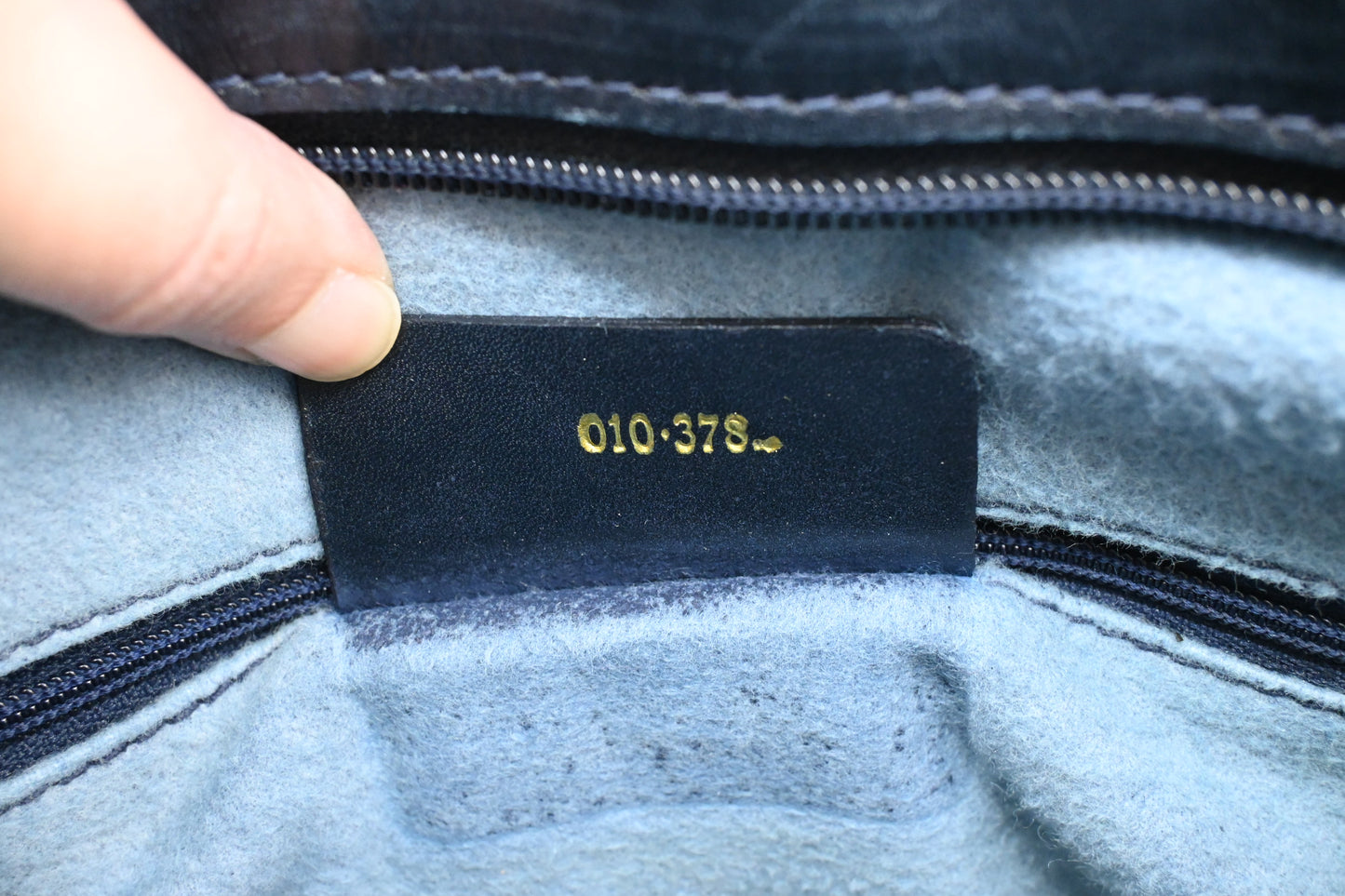 Gucci Sherry Tote in Navy Blue GG Supreme Canvas