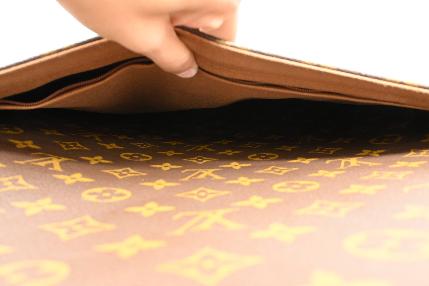 Louis Vuitton Pegase 55 in Monogram Canvas