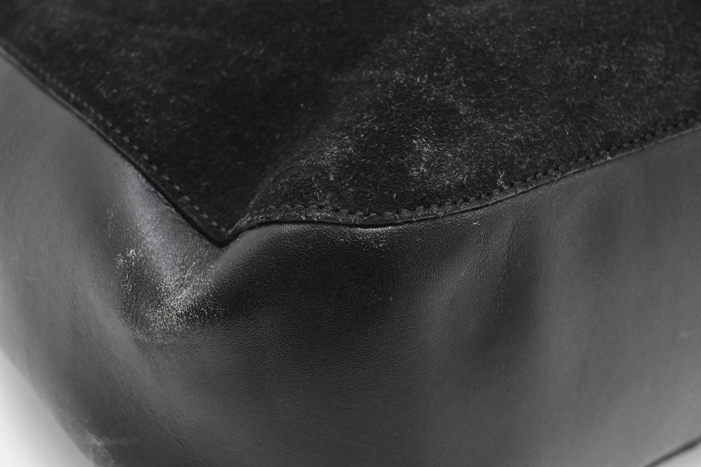 Gucci Bamboo Shoulder Bag in Black Suede