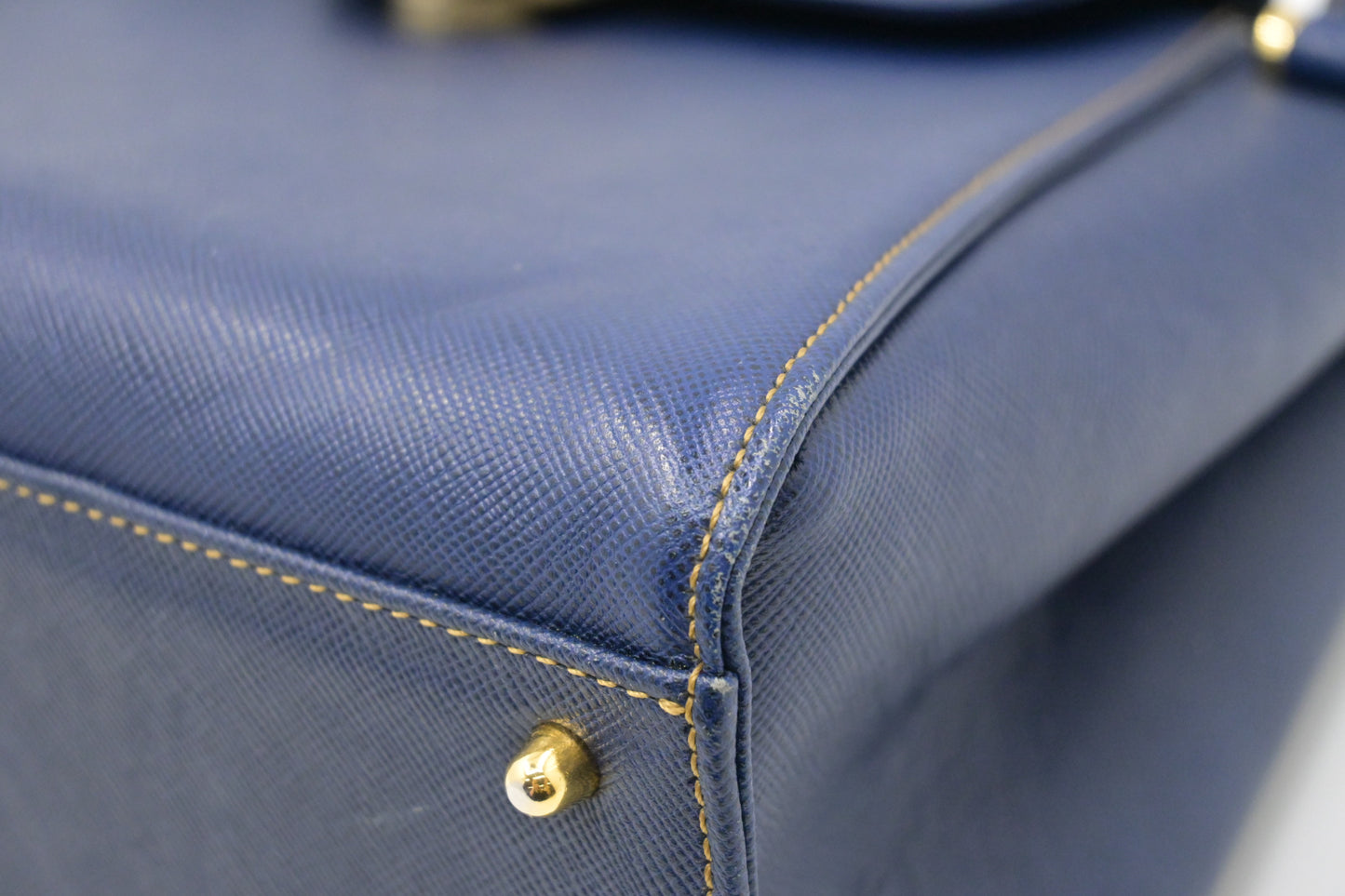 Valentino Shoulder Bag in Blue Leather