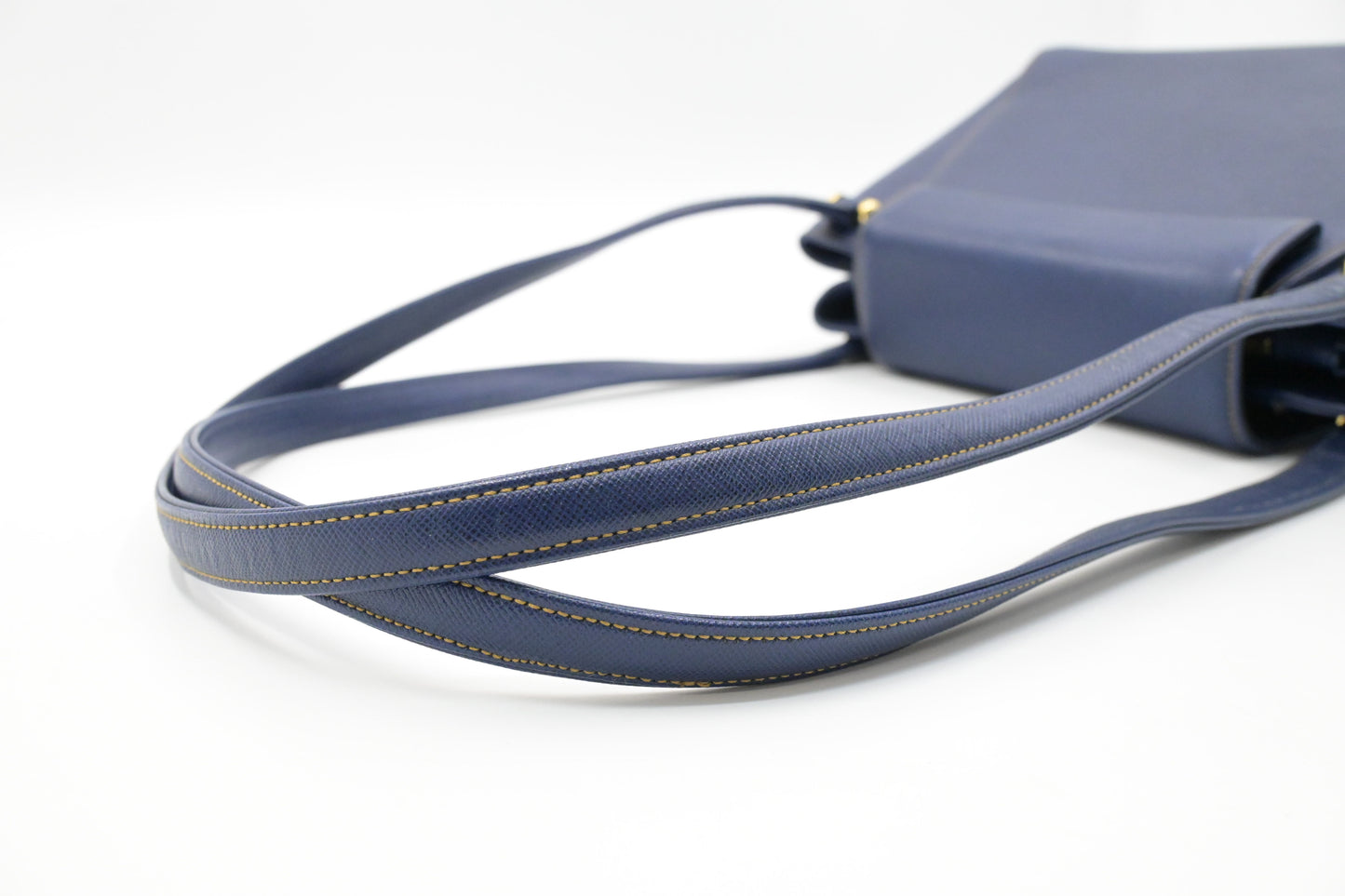 Valentino Shoulder Bag in Blue Leather