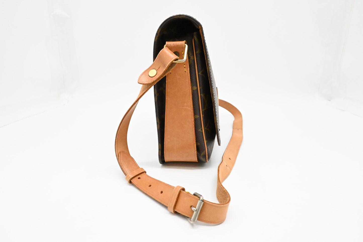 Louis Vuitton Cartouchiere GM in Monogram Canvas