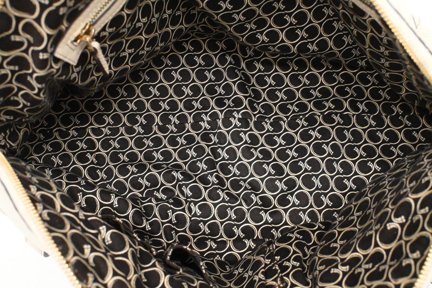 Gucci Horsebit Handbag in Off White Leather