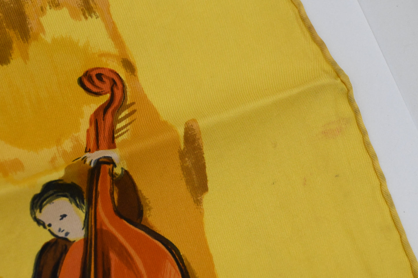 Hermes 'Concerto' Carre 90 in Yellow Silk