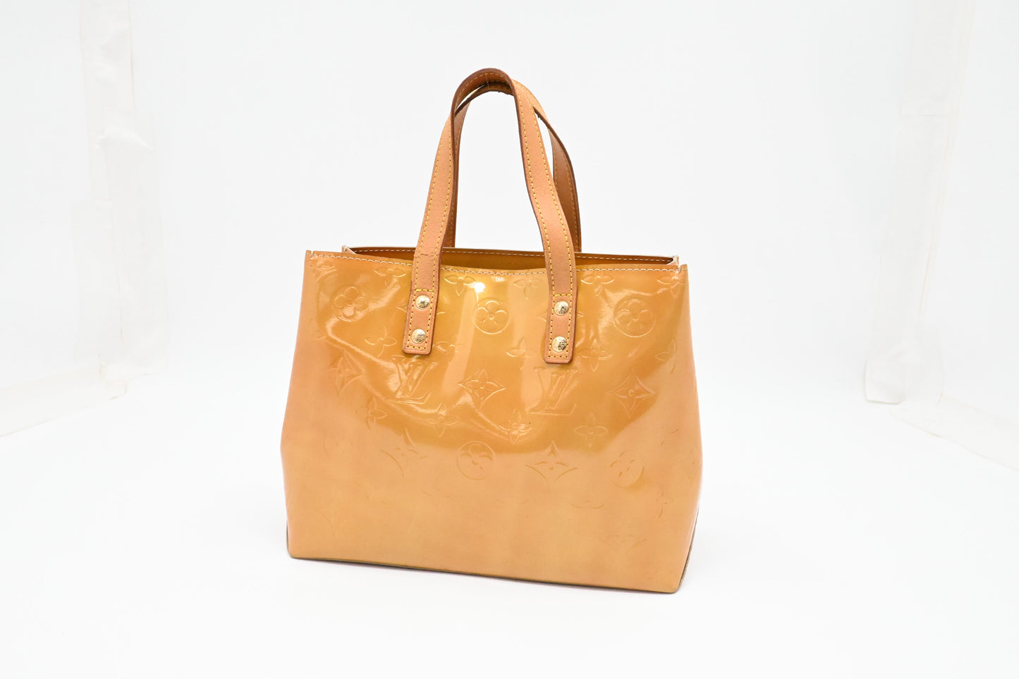 Louis Vuitton Reade PM in Mango Vernis