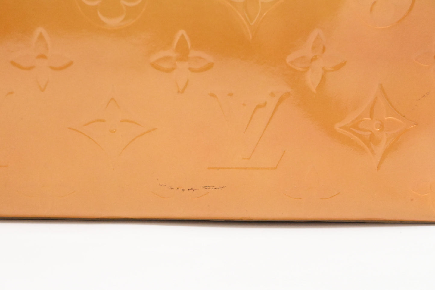 Louis Vuitton Reade PM in Mango Vernis