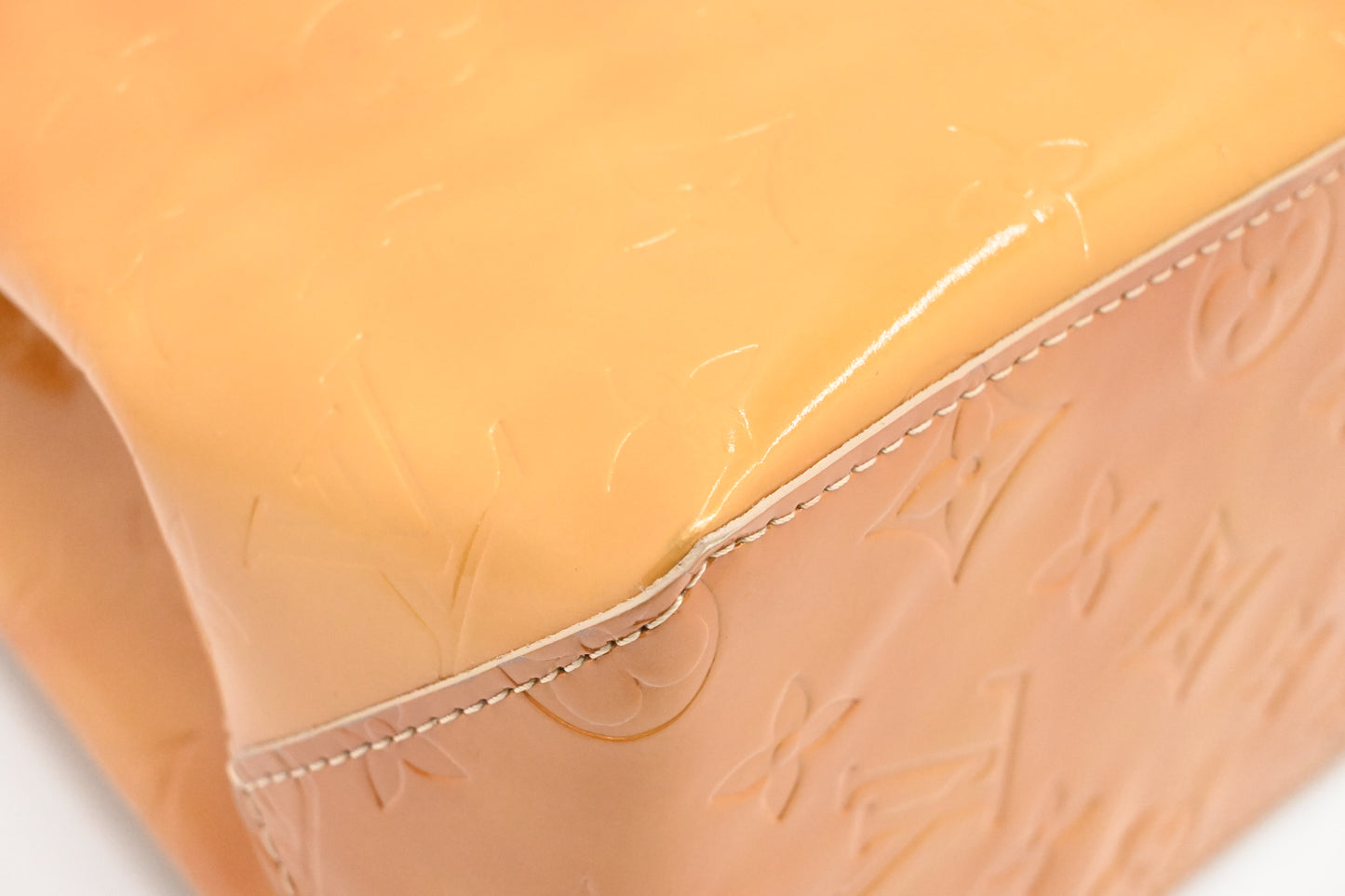 Louis Vuitton Reade PM in Mango Vernis