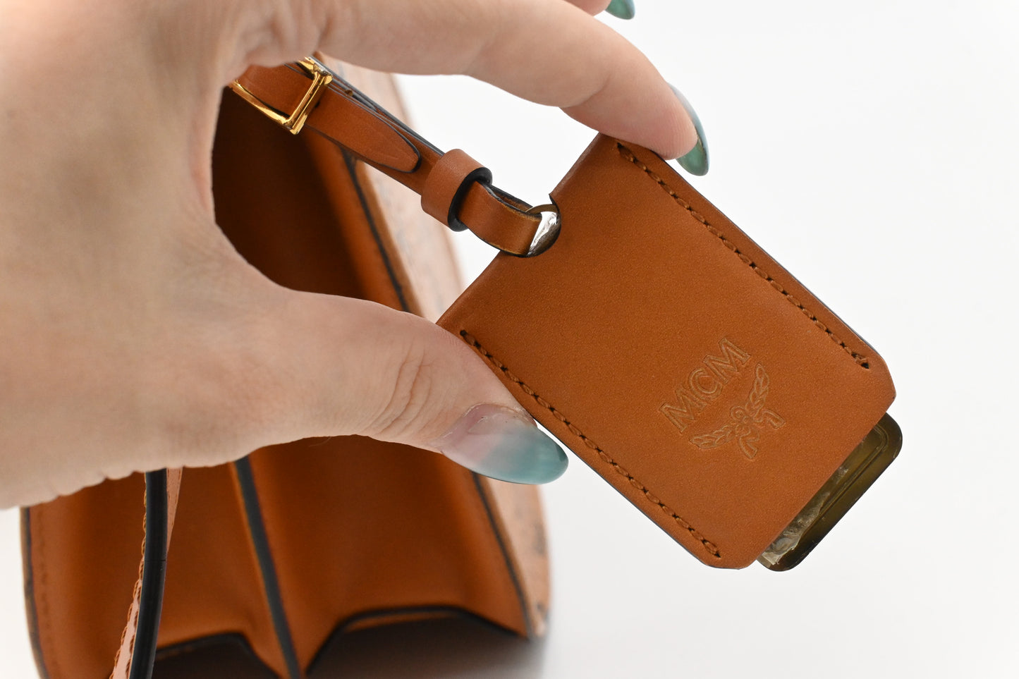 MCM Messenger Bag in Cognac Visetos Canvas