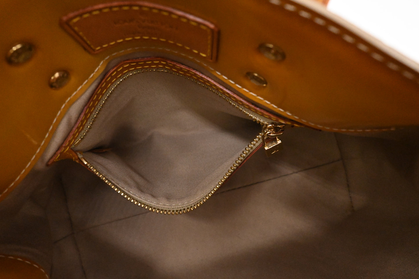 Louis Vuitton Reade PM in Mango Vernis