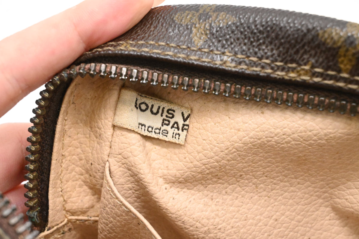 Louis Vuitton Trousse 18 in Monogram Canvas