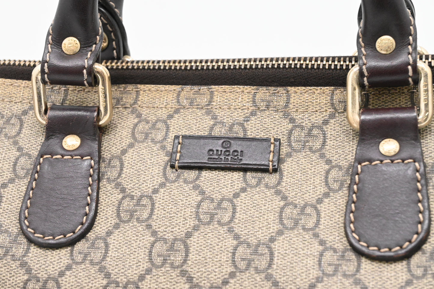 Gucci Business Bag in GG Supreme Canvas