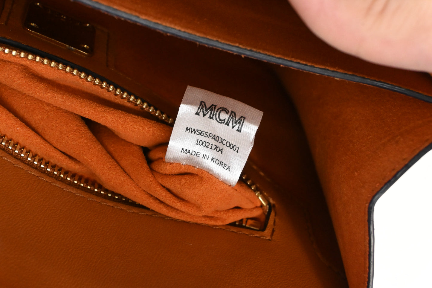 MCM Messenger Bag in Cognac Visetos Canvas