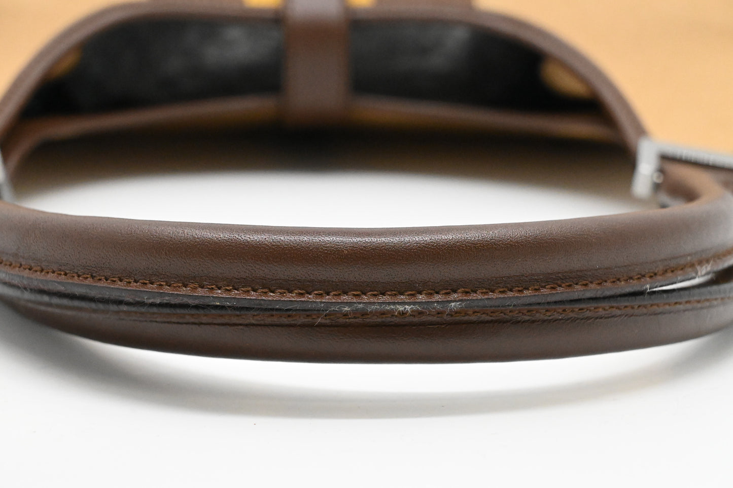 Gucci Jackie Shoulder Bag in Tan Canvas