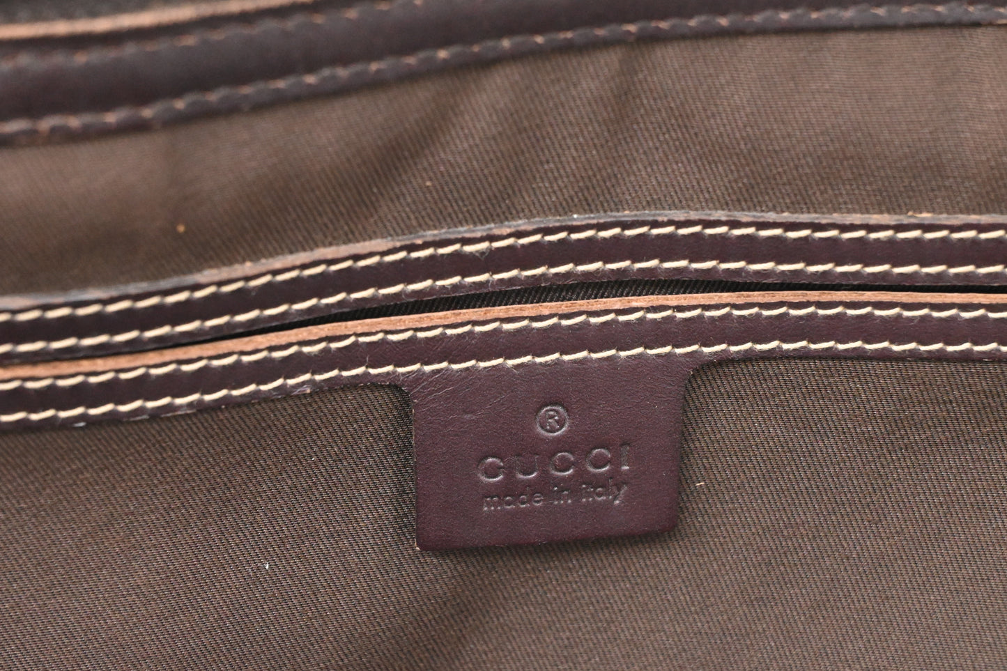 Gucci Business Bag in GG Supreme Canvas